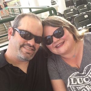 Meet your Posher, Dana